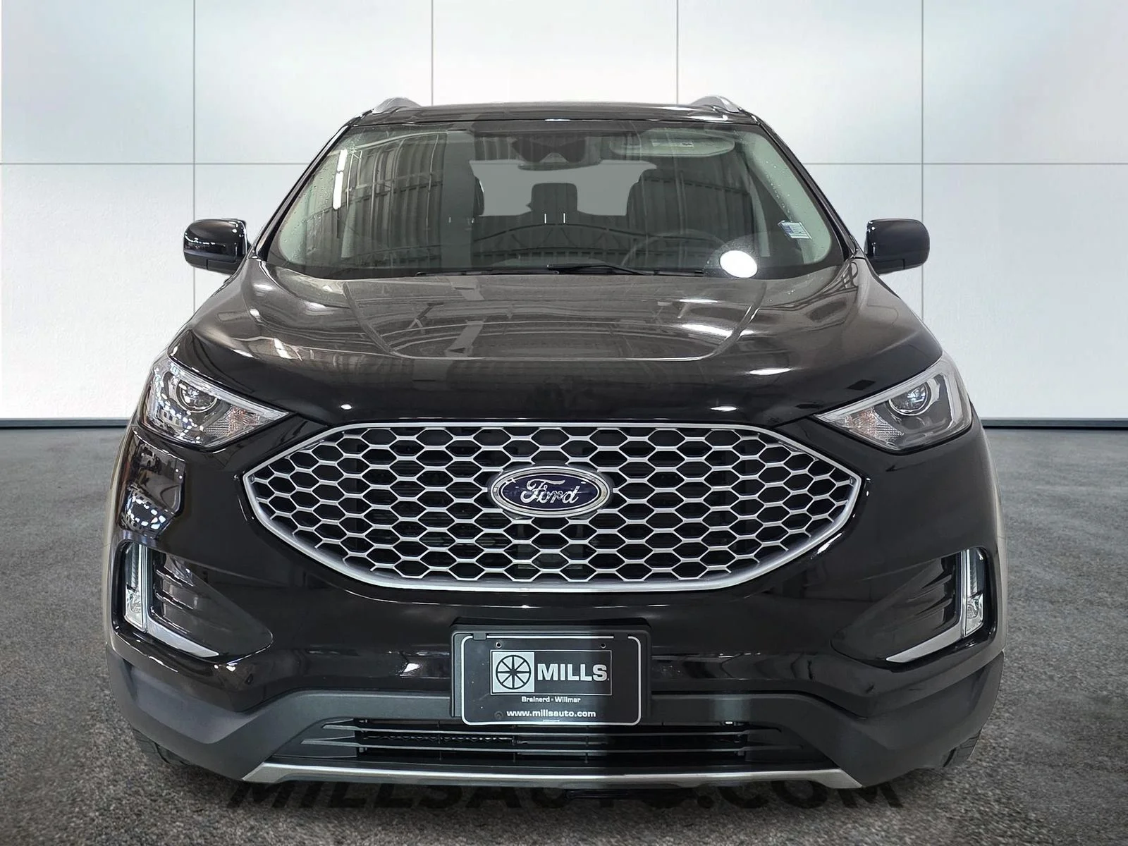 Used 2024 Agate Black Metallic Ford SEL image 12