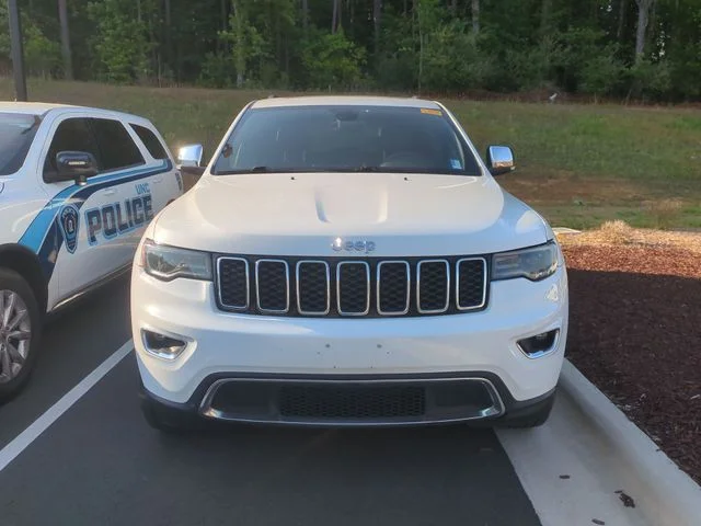 Used 2017 White Jeep Limited image 3