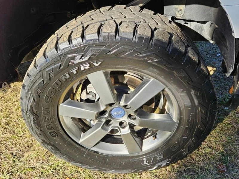 2023 Ford F-150 Lariat - Photo 14