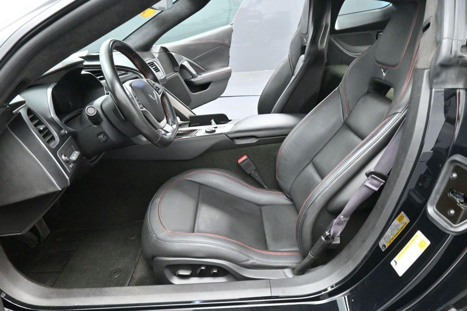 Used 2016 Black Chevrolet 3LT image 13
