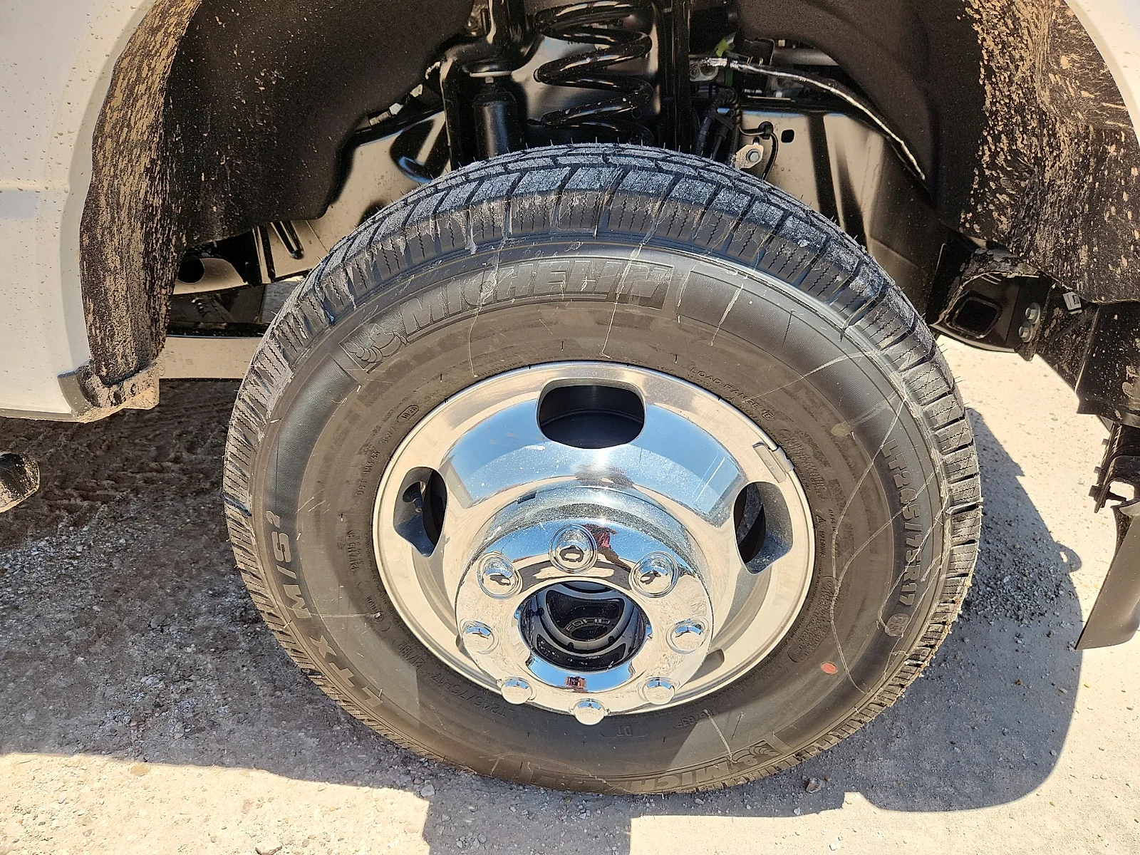 New 2026 Oxford White Ford F-350® XL image 9