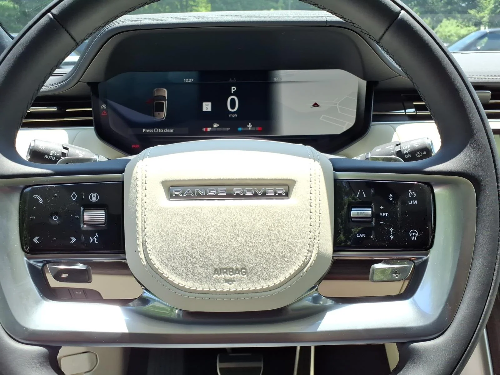 New 2026 Santorini Black Land Rover SE image 11