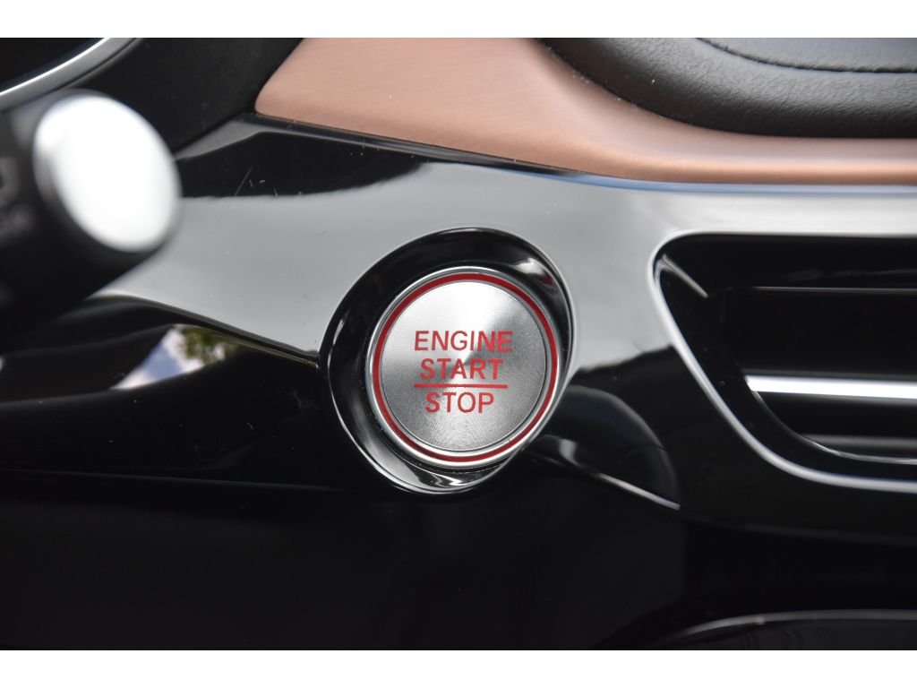 Used 2022 Majestic Black Pearl Acura w/Technology Package image 36