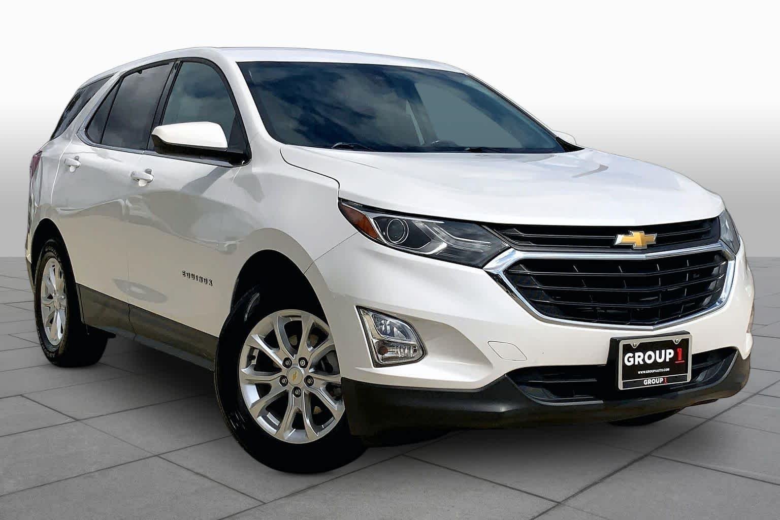 Used 2020 Iridescent Pearl Tricoat Chevrolet LT image 3