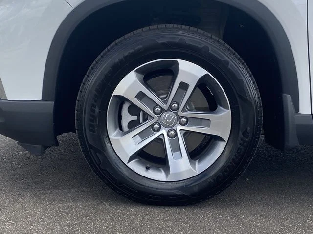 2025 Honda Pilot EX-L - Photo 8