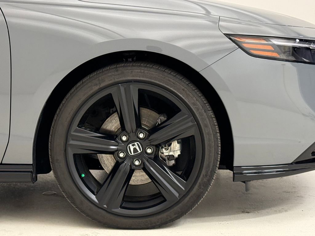 2025 Honda Accord Hybrid Sport-L - Photo 40