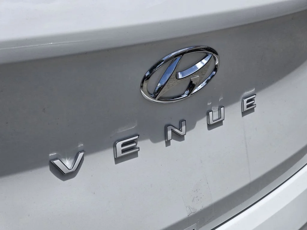 New 2026 White Hyundai SEL image 6