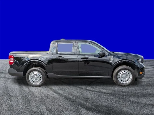 New 2026 Shadow Black Ford XL image 3