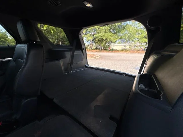 Used 2016 Red Ford Sport image 18