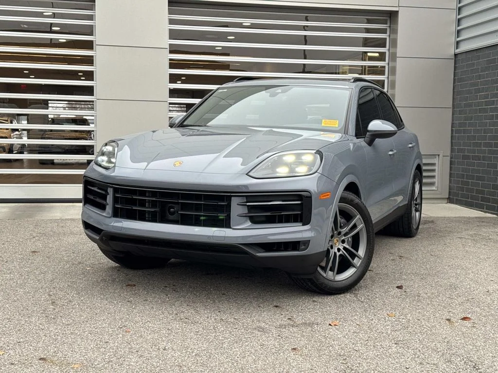 2024 Porsche Cayenne Base