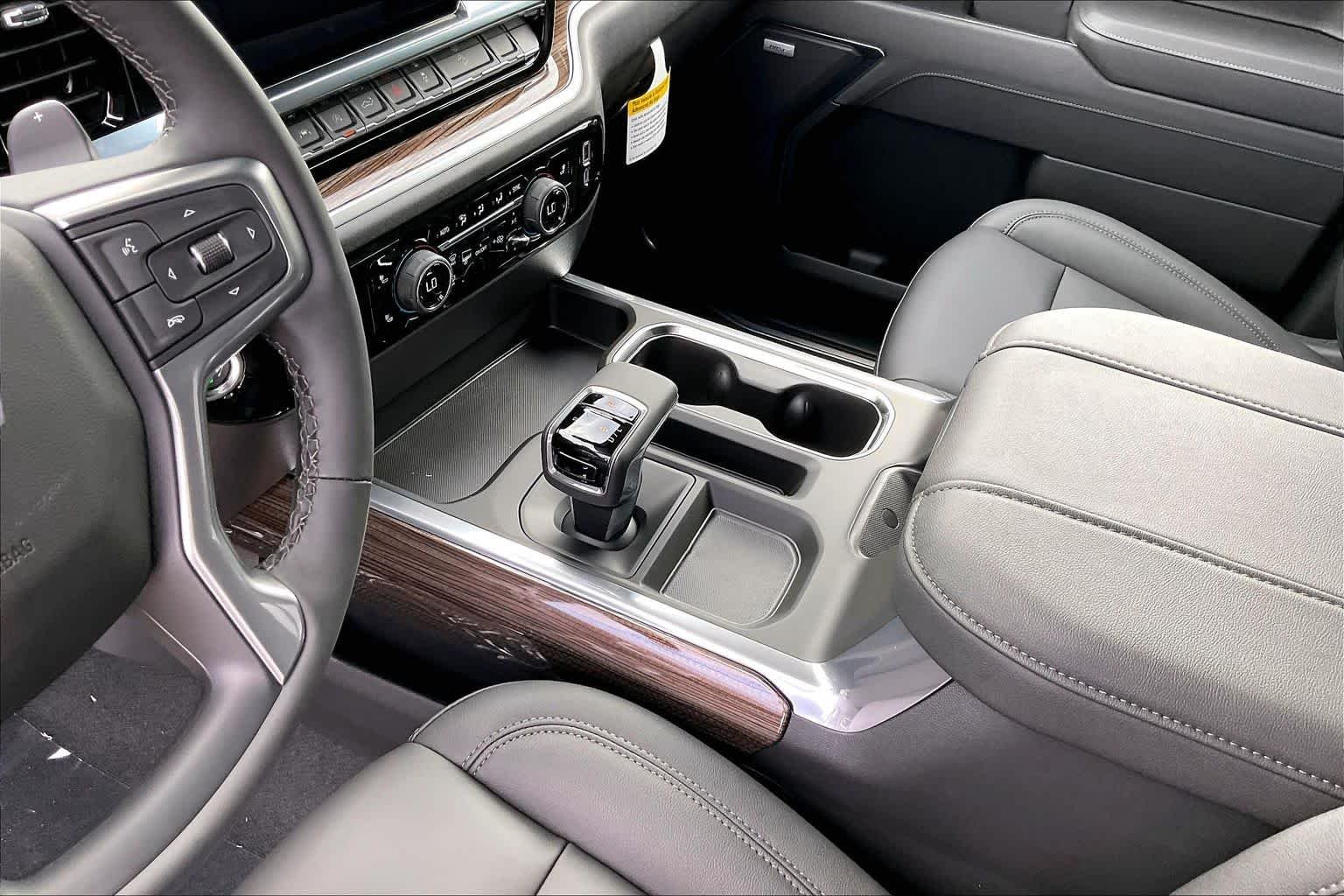 2026 Chevrolet Silverado 1500 LT Trail Boss - Photo 8