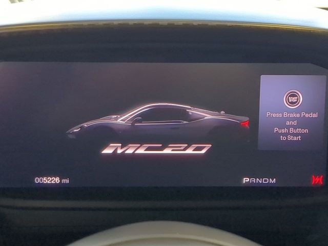 Used 2022 Rosso Vincente Maserati Base image 17