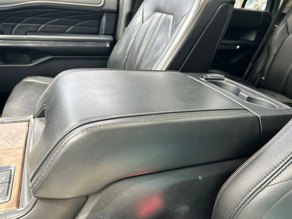Certified Used 2019 White Platinum Clearcoat Metallic Ford Platinum image 37