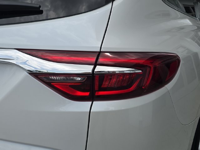 2021 Buick Enclave Essence - Photo 8