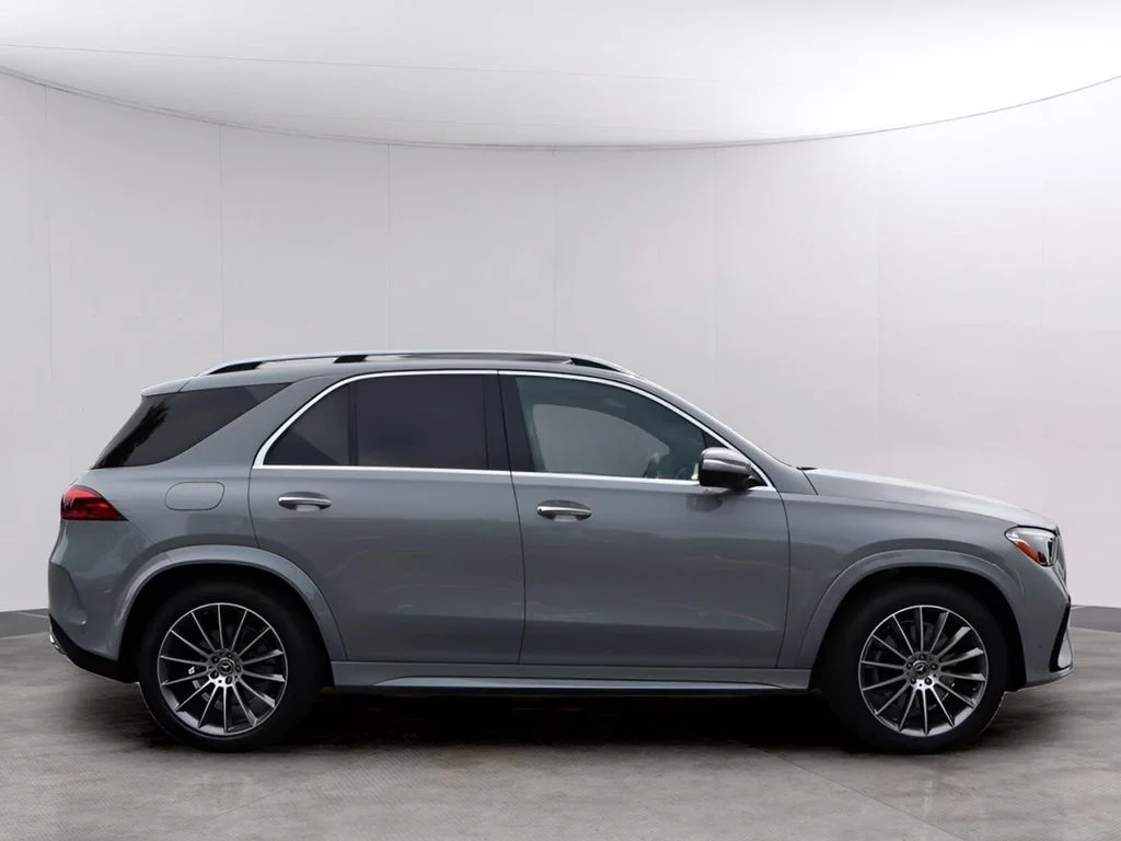 Used 2026 MANUFAKTUR Alpine Gray Mercedes-Benz GLE 450 image 6