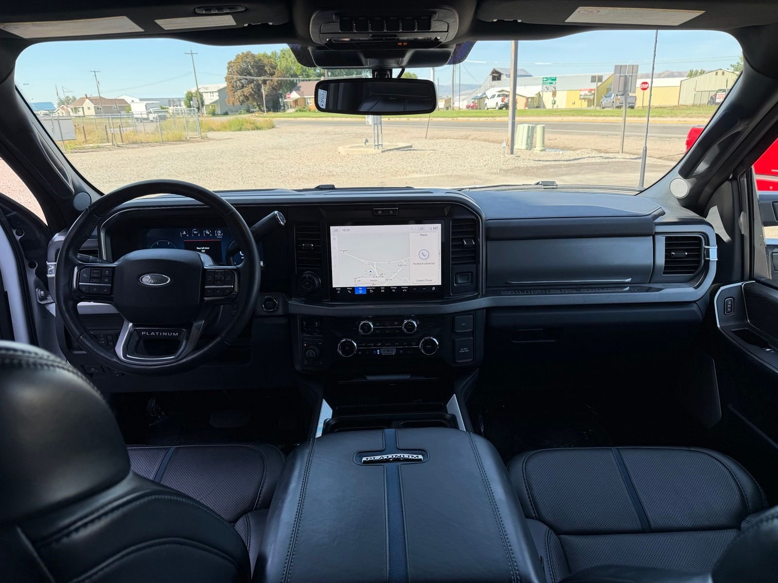 2025 Ford F-350 Super Duty Platinum - Photo 29