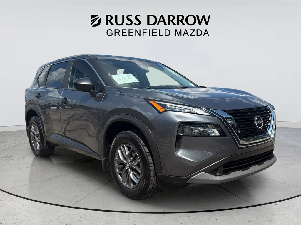 Used 2023 Gray Nissan S image 7