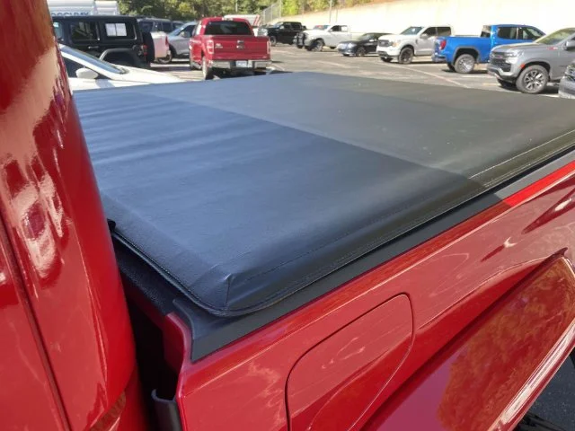 Used 2021 Red Jeep Sport image 12
