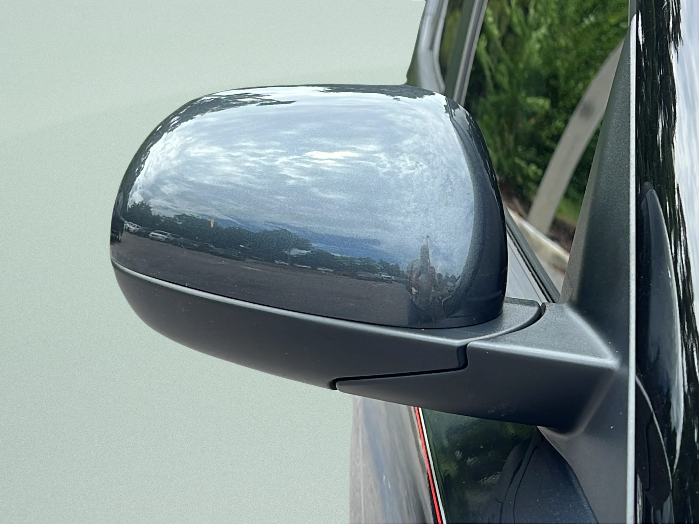 Used 2025 Gravity Gray Kia S image 25