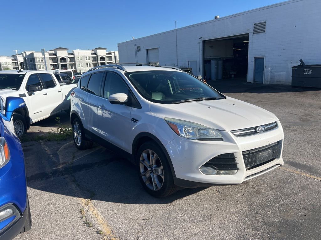 Used 2014  Ford Titanium image 9