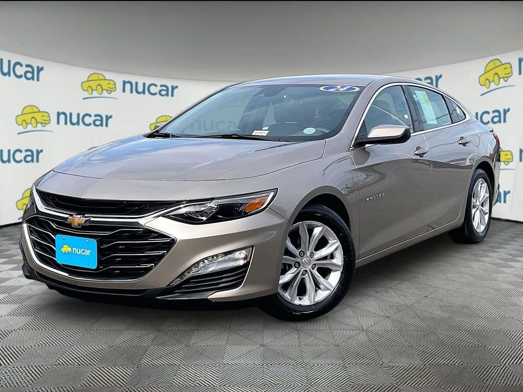 Used 2024 Gray Chevrolet LT image 3