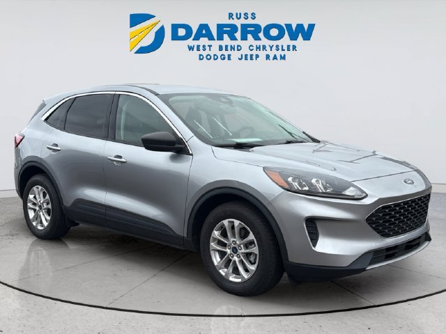 Used 2022 Silver Ford SE image 7