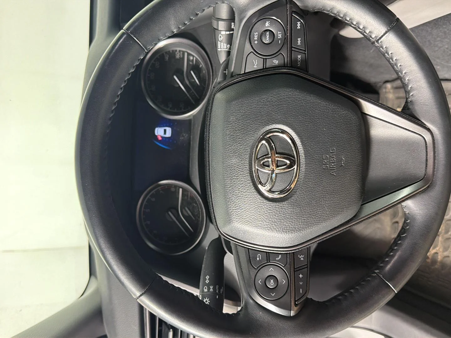 Used 2023 Ice Edge Toyota SE image 20