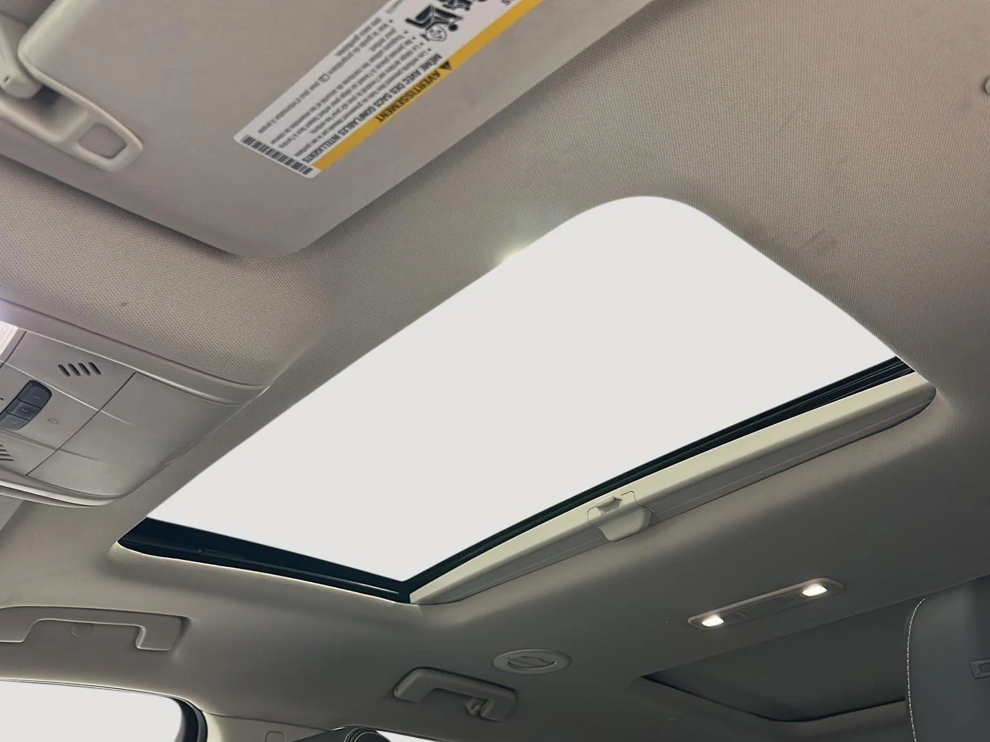 Used 2021 HUNTER METALLIC GMC Denali image 18