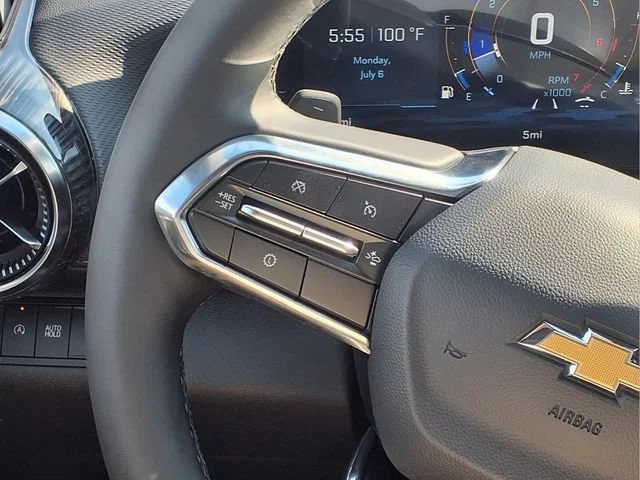 New 2027 Lakeshore Blue Metallic Chevrolet FWD LT image 12