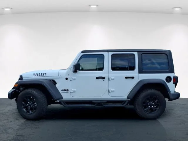 Used 2022 White Jeep Unlimited Willys image 16