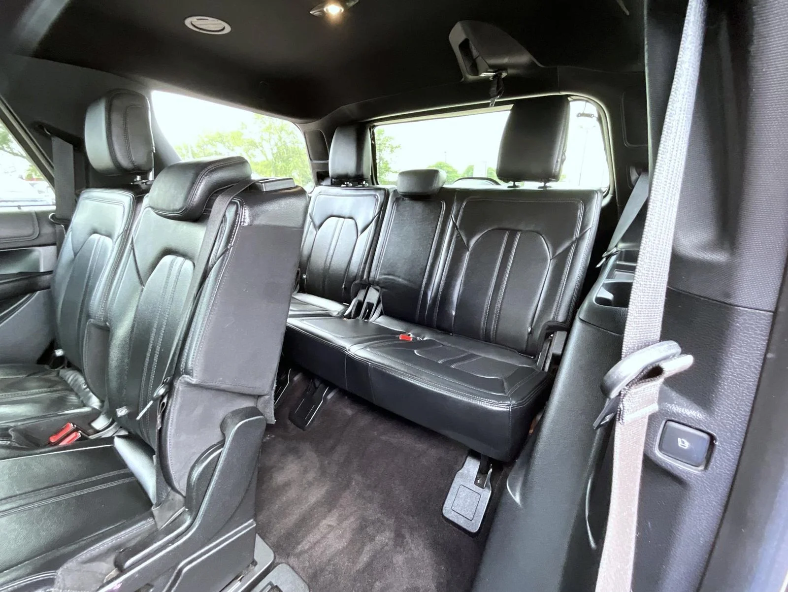 Used 2019 Black Ford Limited image 23
