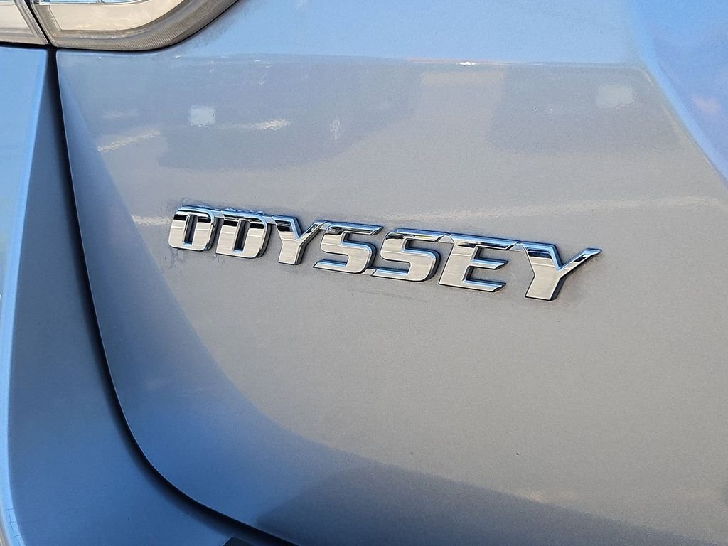 Used 2016 Lunar Silver Metallic Honda EX-L image 26