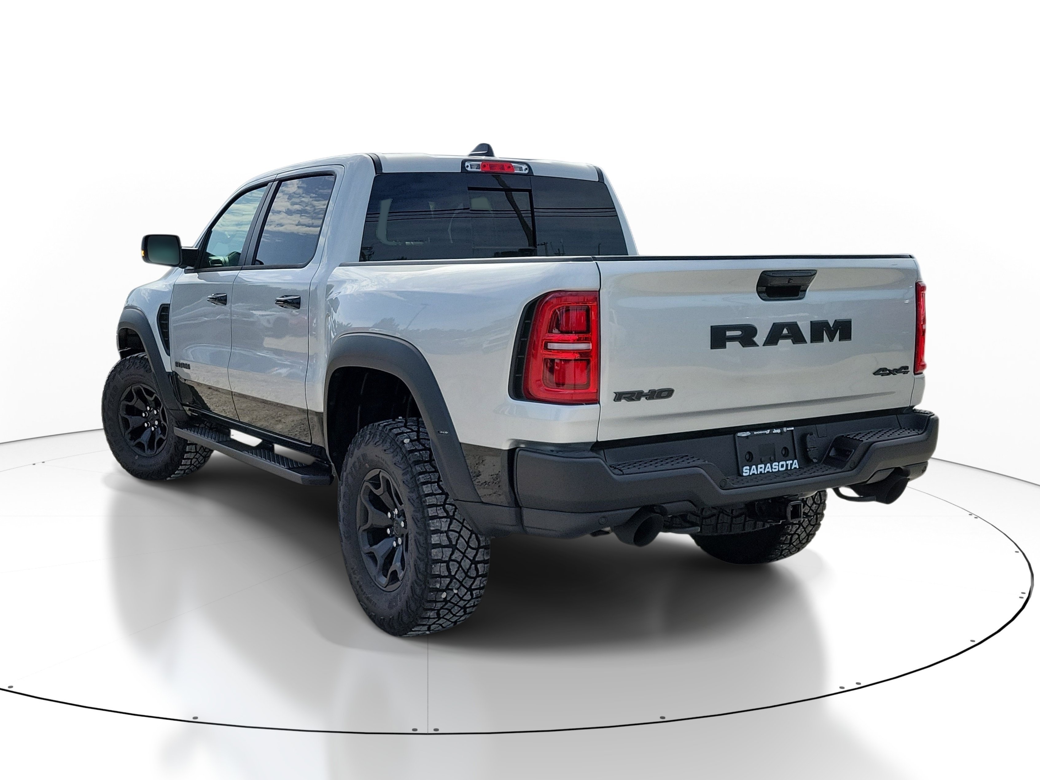 New 2026 Silver Zynith Exterior Paint RAM RHO image 4
