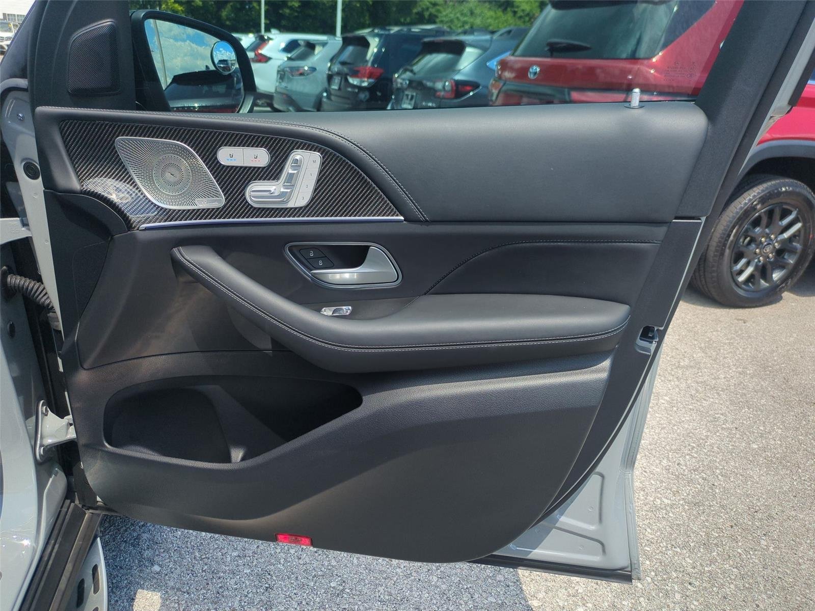 Used 2025 GRAY MERCEDES-BENZ  image 38