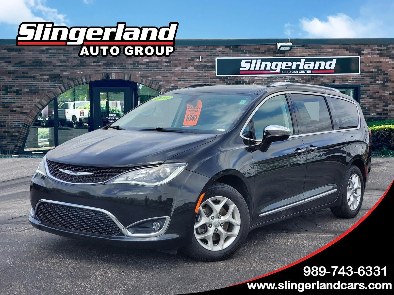 2020 Chrysler Pacifica Limited's photo