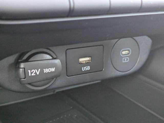 New 2026 White Hyundai SEL Sport Premium image 21