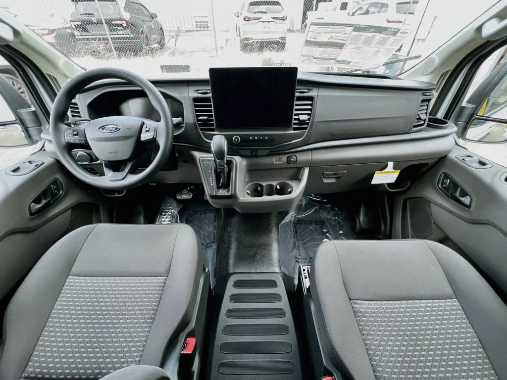 New 2026 Oxford White Ford XL image 7