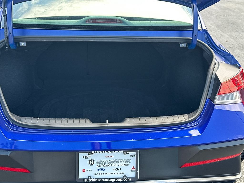 Used 2025 Blue Hyundai SEL Convenience image 18