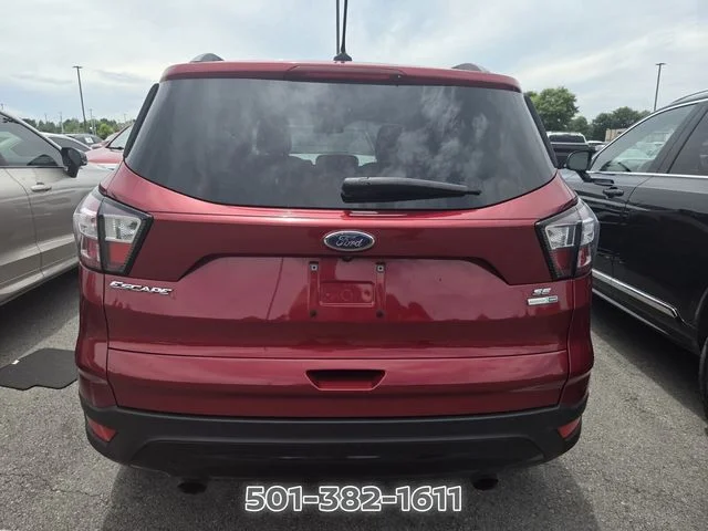 Used 2018 Red Ford SE image 3