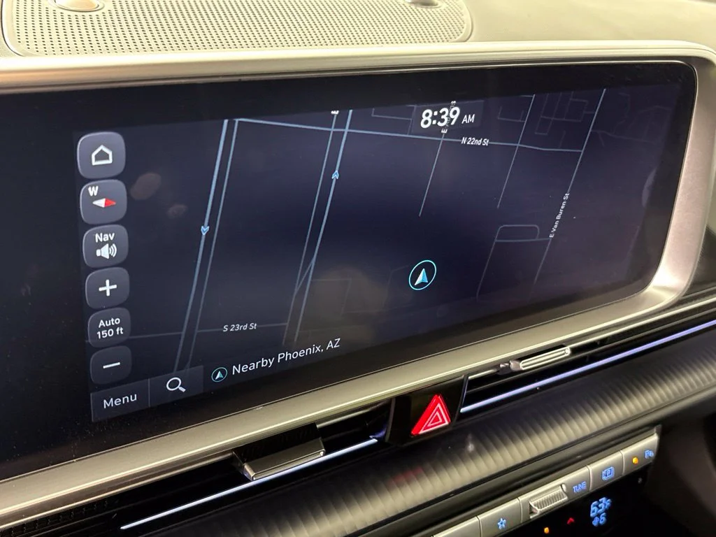 Used 2023 Black Hyundai SEL image 42