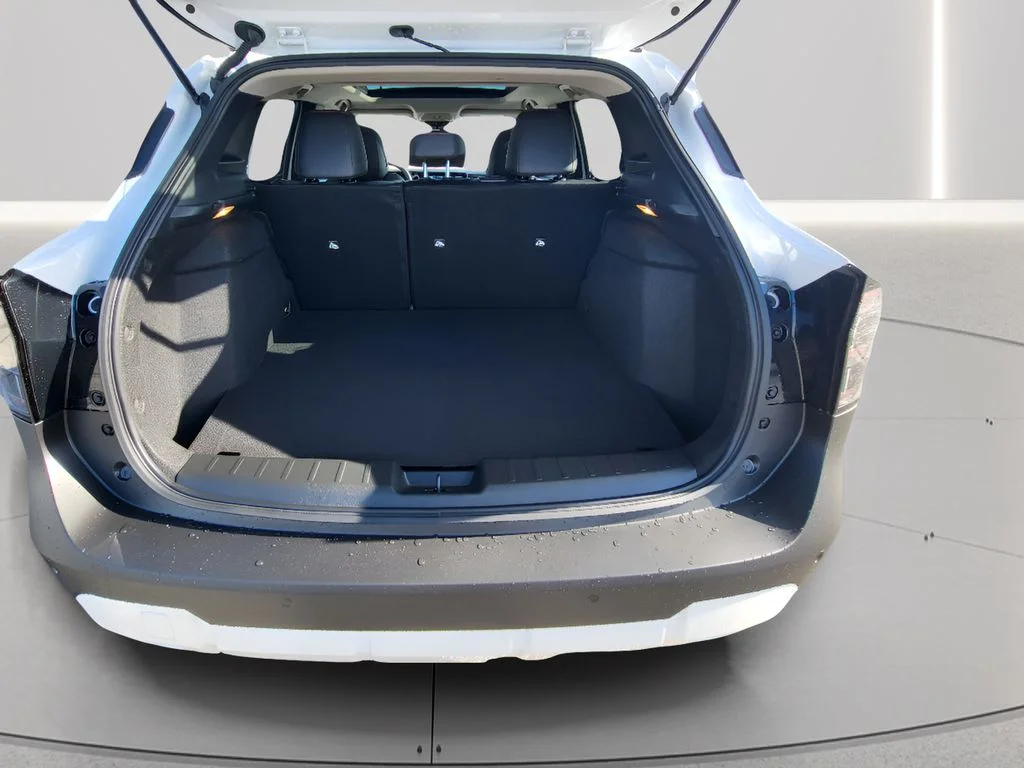 New 2026 Aspen White Tricoat Nissan SR image 24