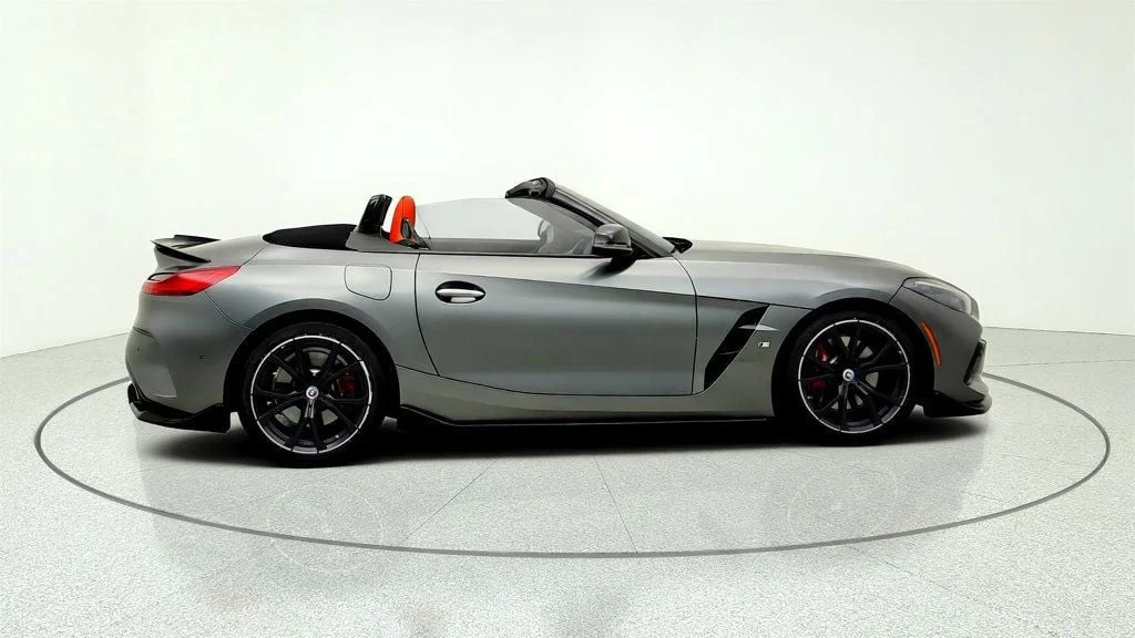 Used 2023 Frozen Grey II Metallic BMW M40i Roadster w/ Premium Pkg, Shadowline & Adaptive M Suspension image 4