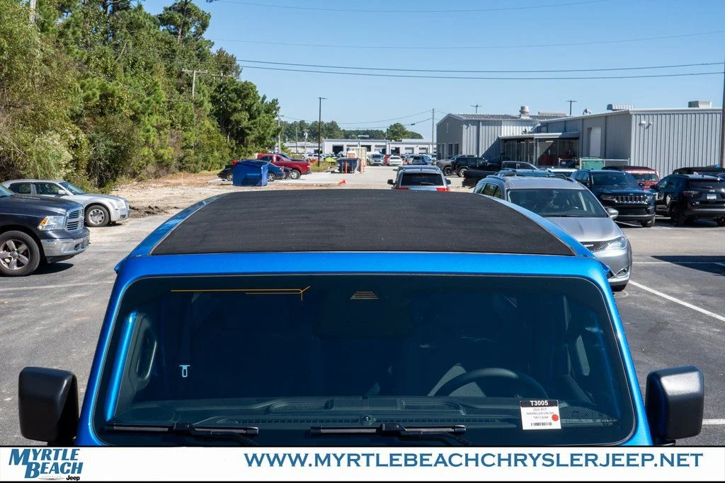 New 2026 Hydro Blue Pearl-Coat Exterior Paint Jeep Sport S image 10