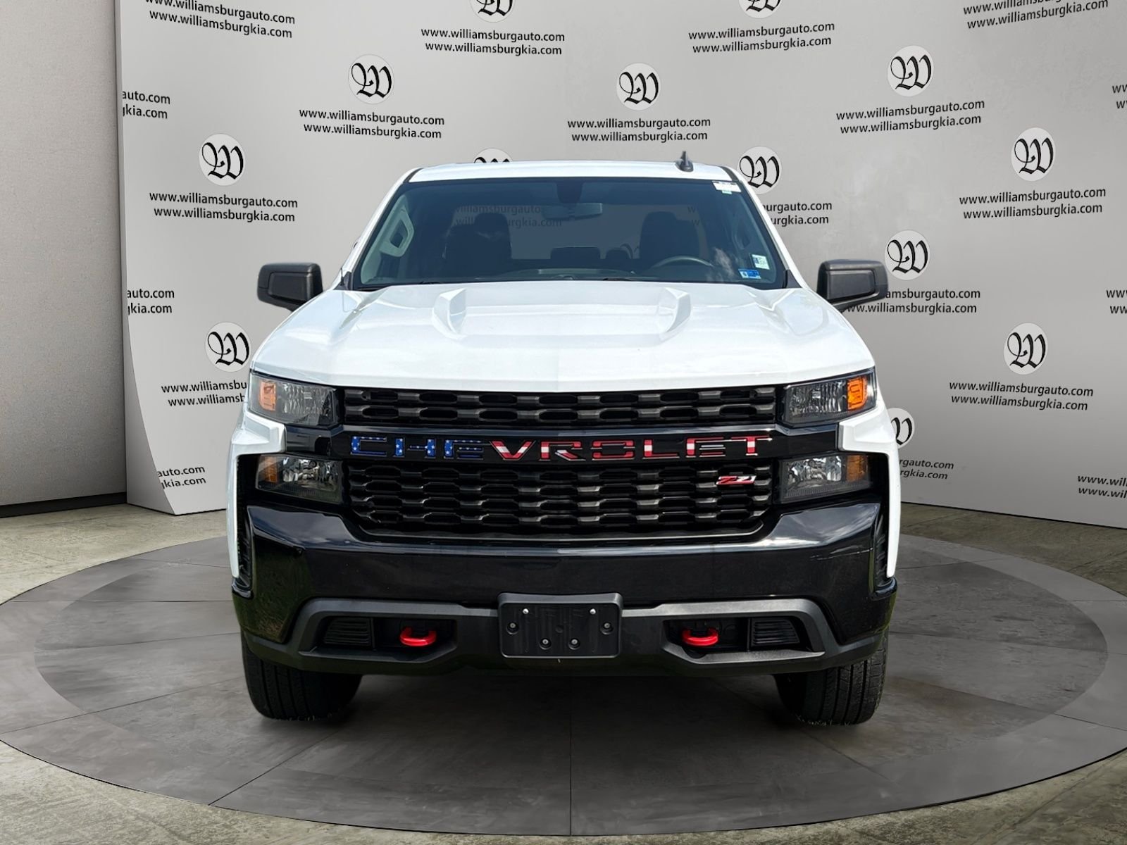Used 2021 White Chevrolet Custom Trail Boss image 8