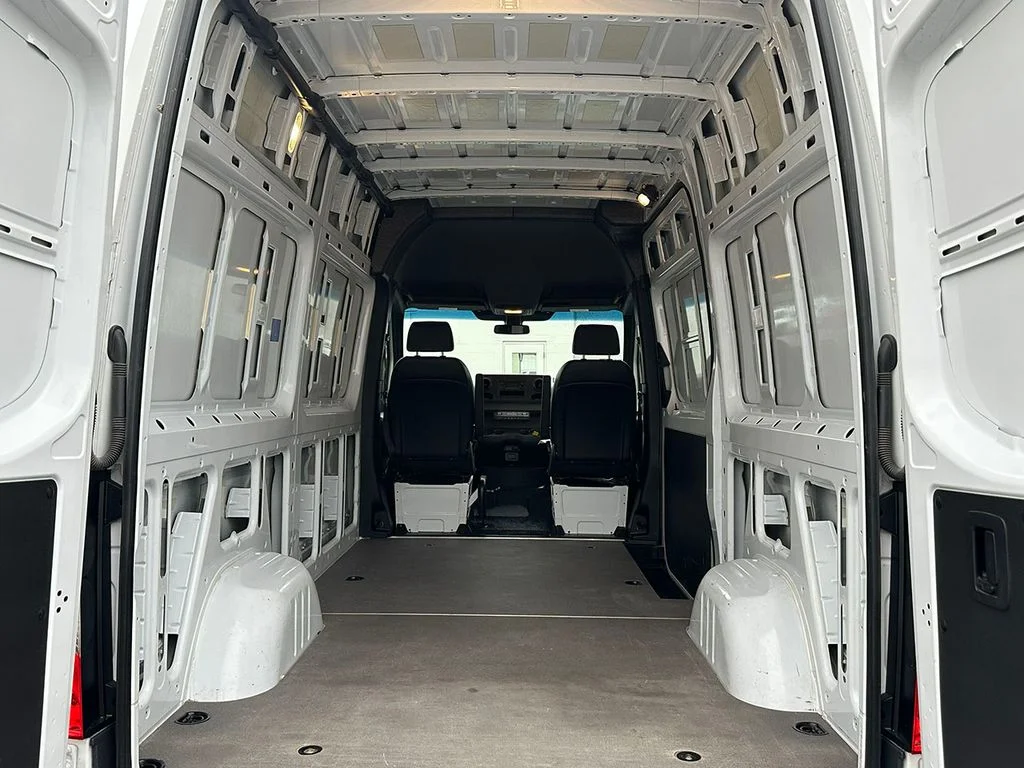 Used 2022  Mercedes-Benz Cargo Van 144 in. WB image 25