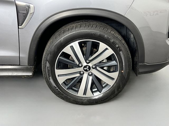 2024 Mitsubishi Outlander Sport SE - Photo 38