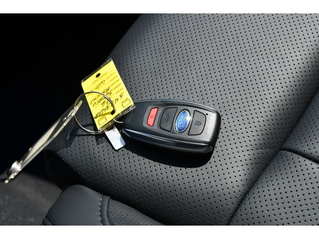 New 2026 CRYSTAL WHITE PEARL Subaru Touring 7-Passenger image 39