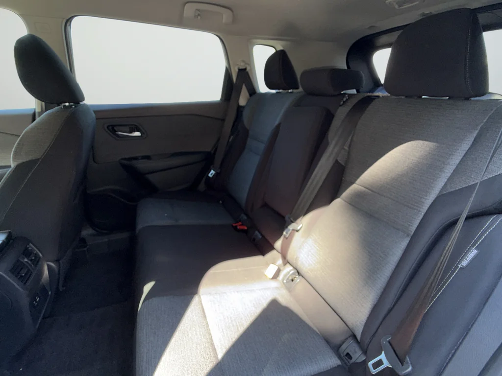 Used 2023 Silver Nissan SV image 31
