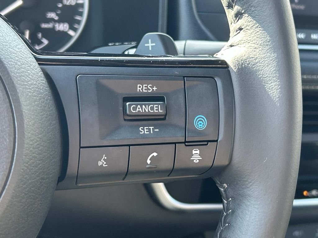 Used 2023 Gray Nissan SV image 22