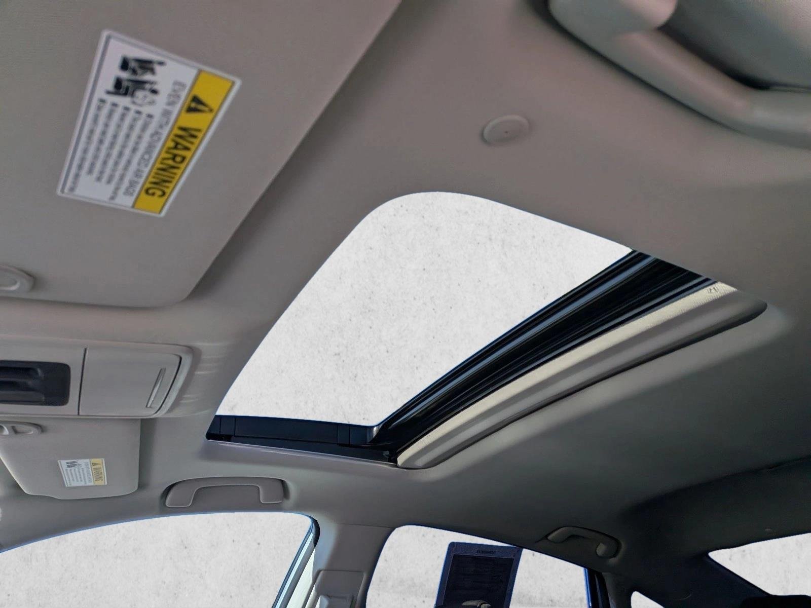 Used 2025 Solar Silver Metallic Honda SE image 15